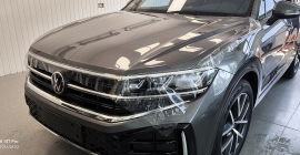 vw touareg 1 (2).jpg