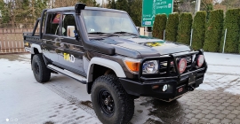 TOYOTA LAND CRUISER