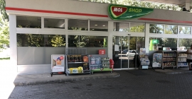 BENZINKÚT 1 (11).jpg