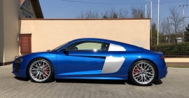 R8 (12).jpg