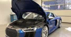 AUDI 