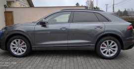 AUDI Q8 (18).jpg