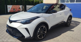 TOYOTA CH-R (1).jpg