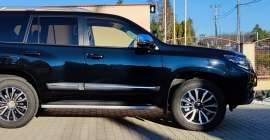 land cruiser (22).jpg